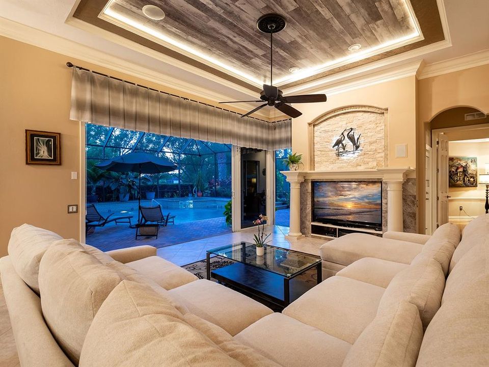 For Sale: $1,649,000 (4 beds, 4 baths, 3984 Square Feet)