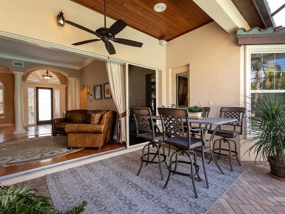 For Sale: $1,649,000 (4 beds, 4 baths, 3984 Square Feet)