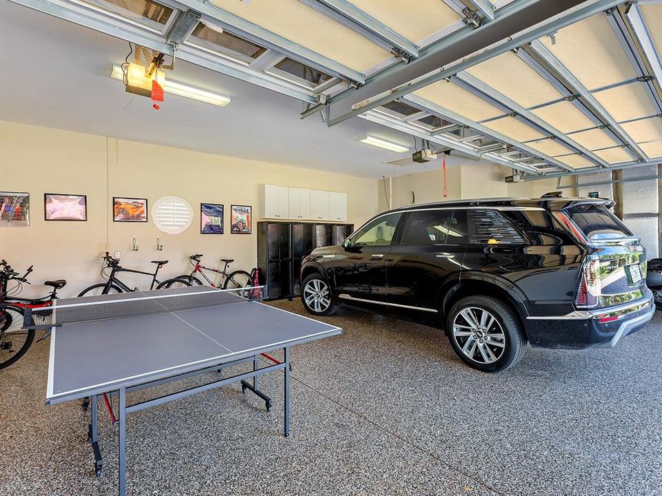 For Sale: $1,649,000 (4 beds, 4 baths, 3984 Square Feet)