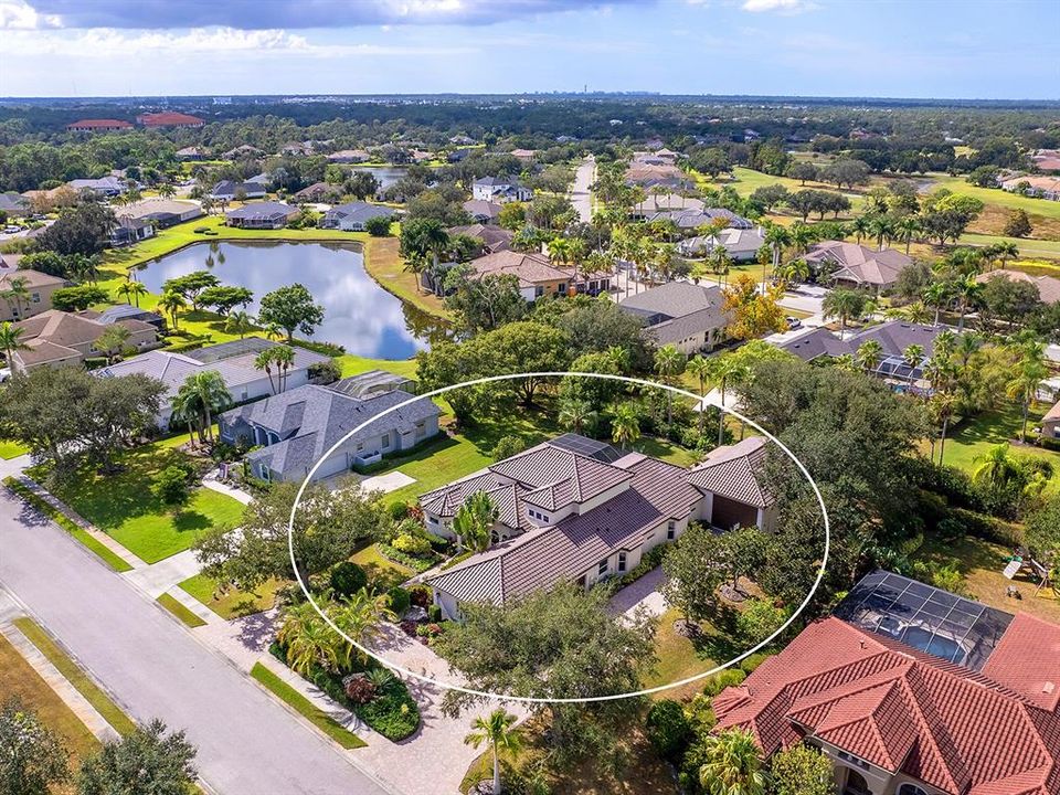 For Sale: $1,649,000 (4 beds, 4 baths, 3984 Square Feet)