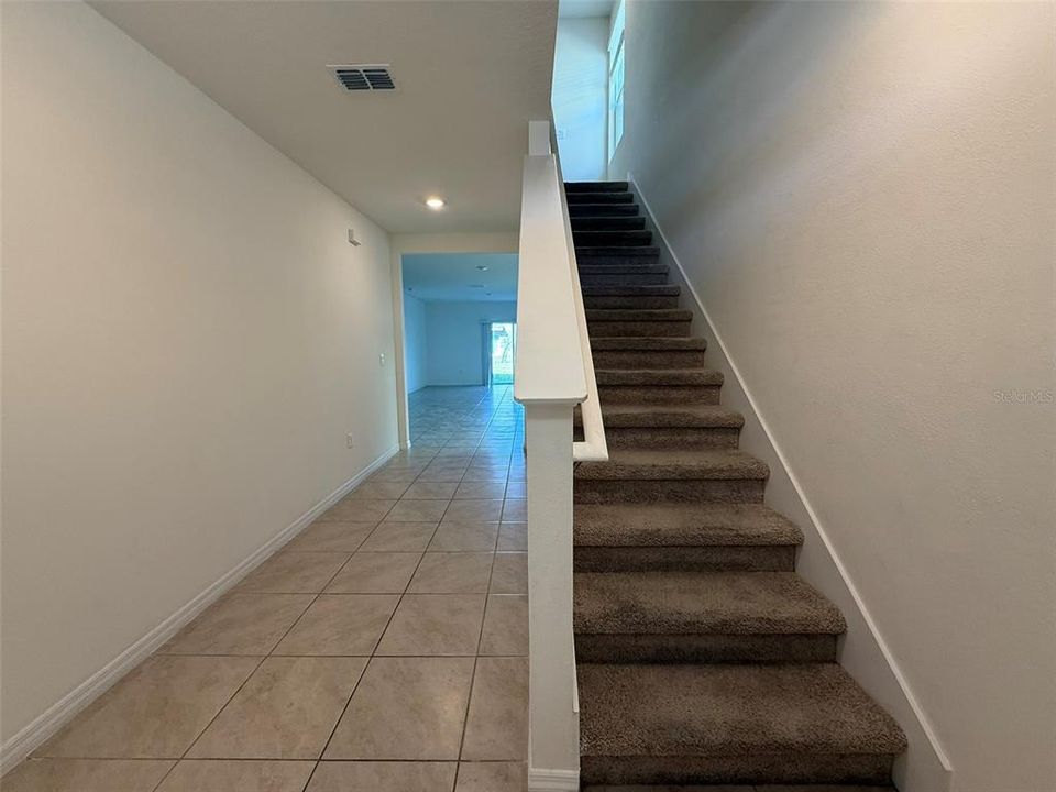 出租: $2,600 (5 贝兹, 3 浴室, 2522 平方英尺)