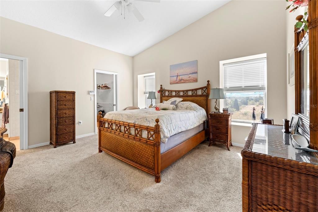 For Sale: $599,000 (3 beds, 2 baths, 2046 Square Feet)