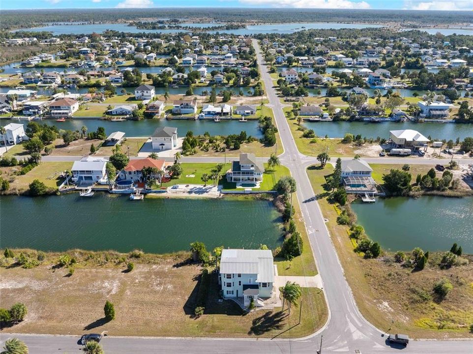 For Sale: $599,000 (3 beds, 2 baths, 2046 Square Feet)