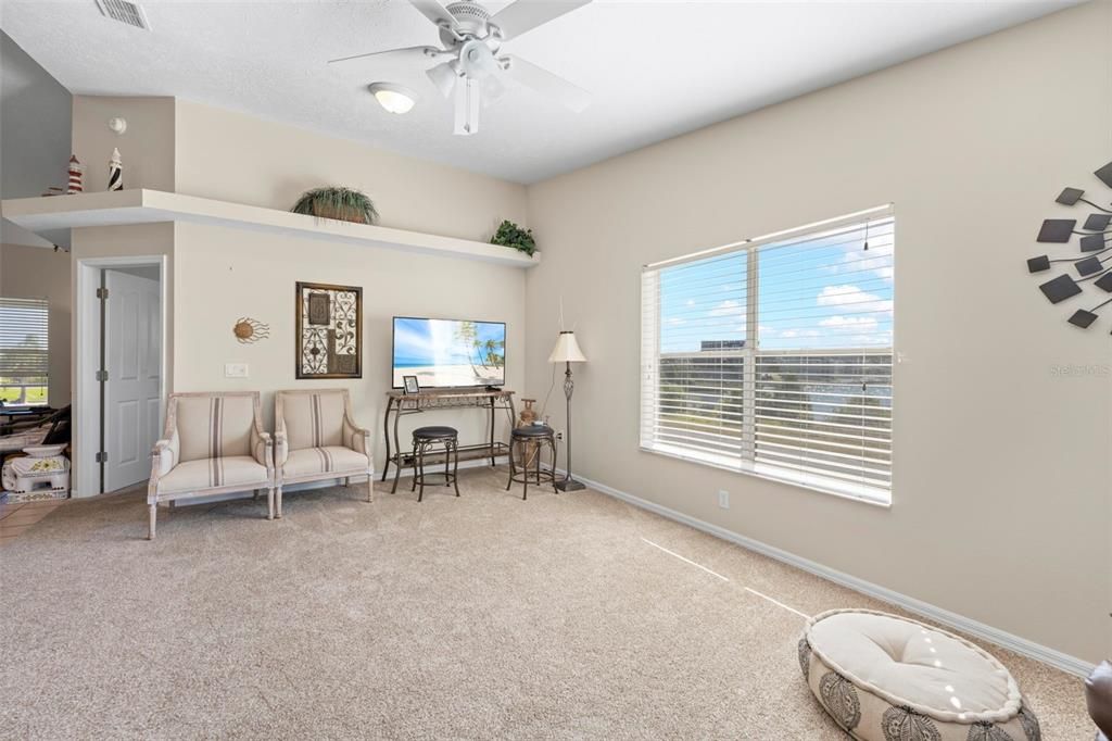 For Sale: $599,000 (3 beds, 2 baths, 2046 Square Feet)