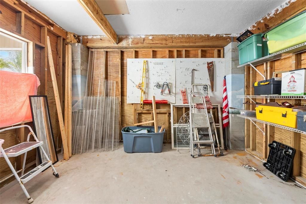 For Sale: $599,000 (3 beds, 2 baths, 2046 Square Feet)