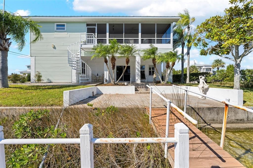 For Sale: $599,000 (3 beds, 2 baths, 2046 Square Feet)