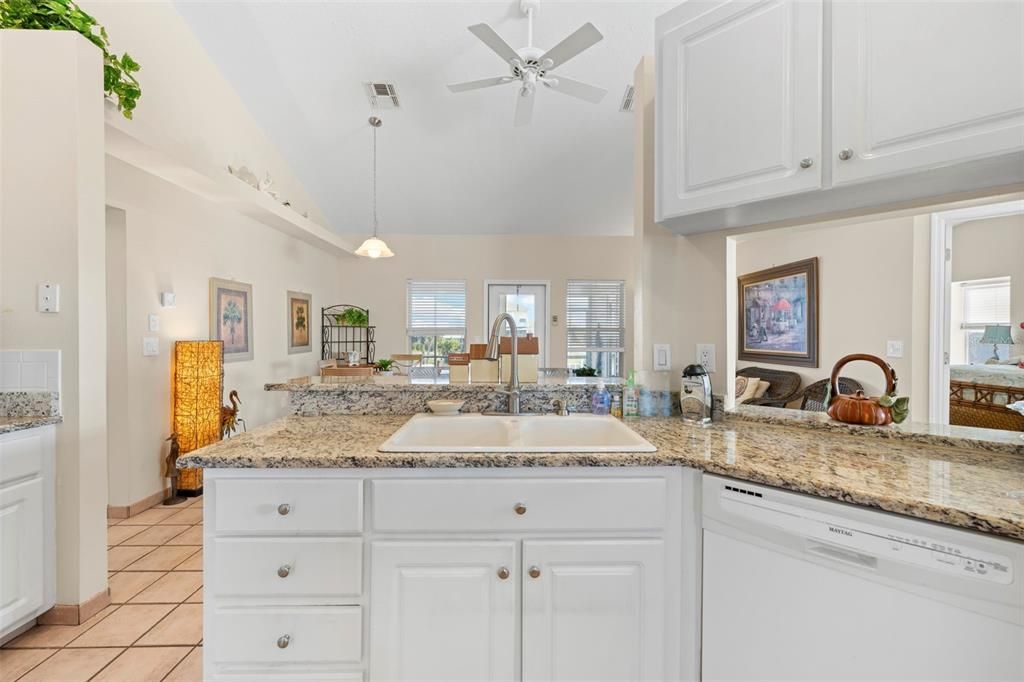 For Sale: $599,000 (3 beds, 2 baths, 2046 Square Feet)