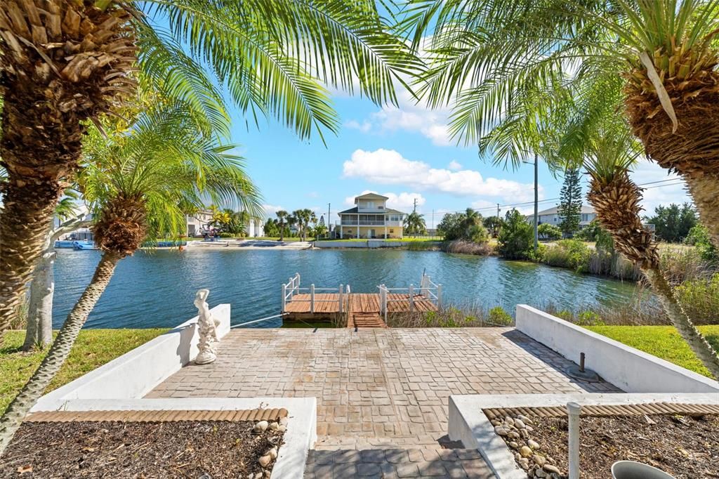 For Sale: $599,000 (3 beds, 2 baths, 2046 Square Feet)