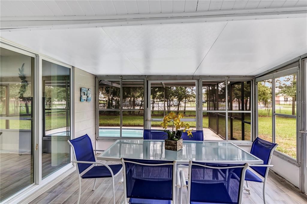 В аренду: $2,395 (3 спален, 2 ванн, 1545 Квадратных фут)