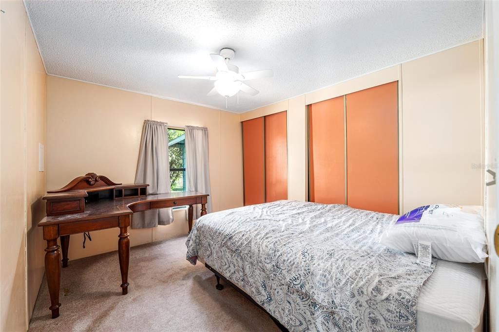 待售: $149,800 (2 贝兹, 2 浴室, 1104 平方英尺)