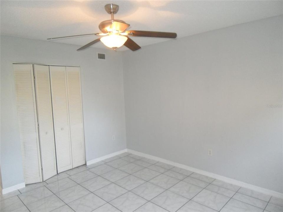 For Rent: $1,650 (3 beds, 2 baths, 1112 Square Feet)