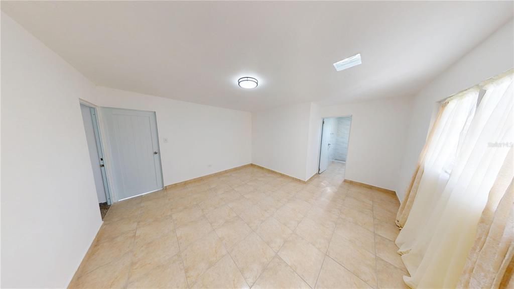 En Venta: $242,000 (3 camas, 2 baños, 1333 Pies cuadrados)