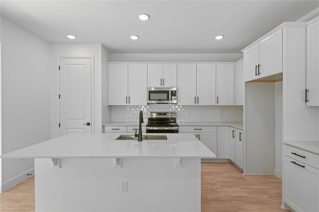 For Sale: $521,100 (4 beds, 3 baths, 2670 Square Feet)