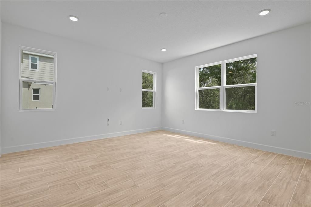 For Sale: $521,100 (4 beds, 3 baths, 2670 Square Feet)