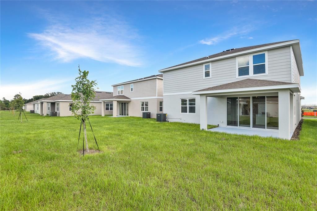 На продажу: $391,002 (5 спален, 3 ванн, 2807 Квадратных фут)