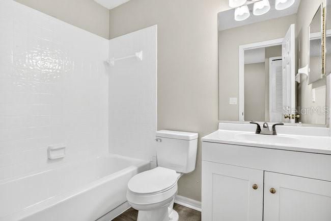 Active With Contract: $219,000 (3 beds, 2 baths, 1307 Square Feet)