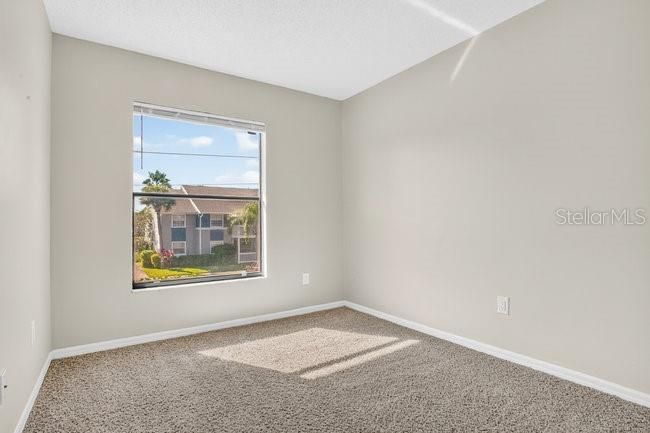 Active With Contract: $219,000 (3 beds, 2 baths, 1307 Square Feet)