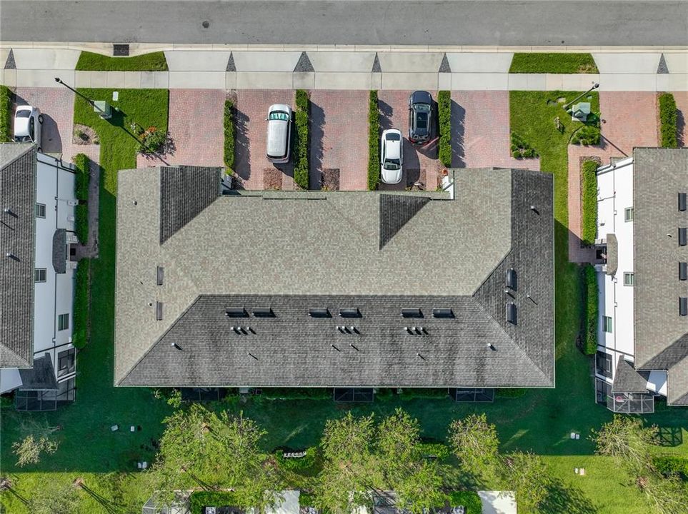 Под контрактом: $319,900 (3 спален, 2 ванн, 1490 Квадратных фут)