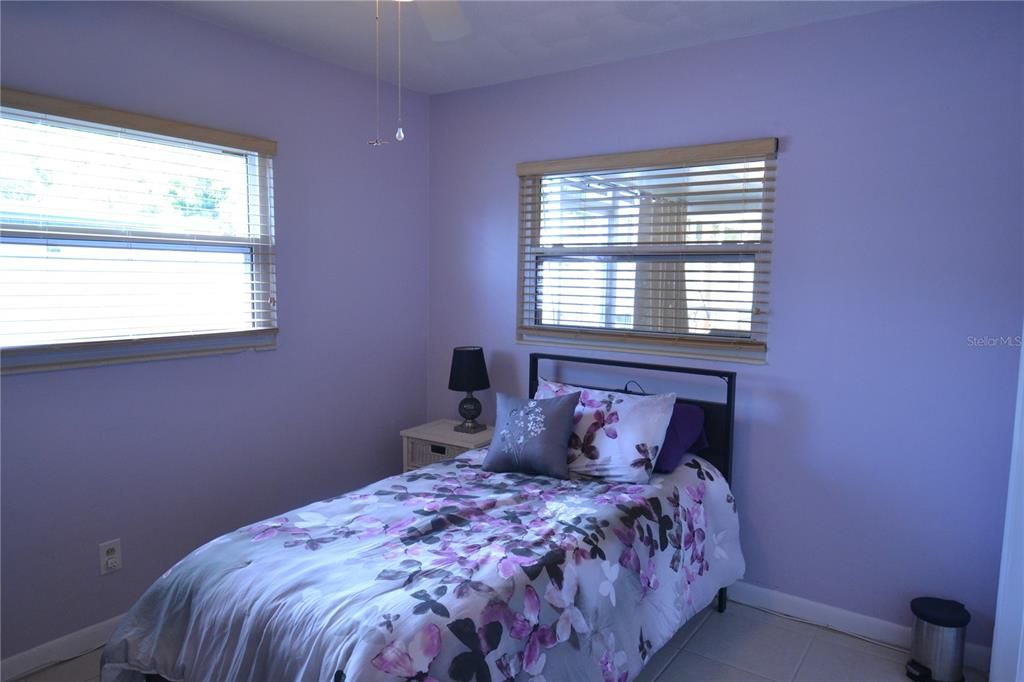 В аренду: $3,500 (3 спален, 2 ванн, 1376 Квадратных фут)