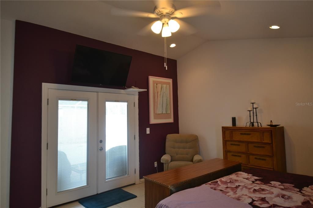 В аренду: $3,500 (3 спален, 2 ванн, 1376 Квадратных фут)