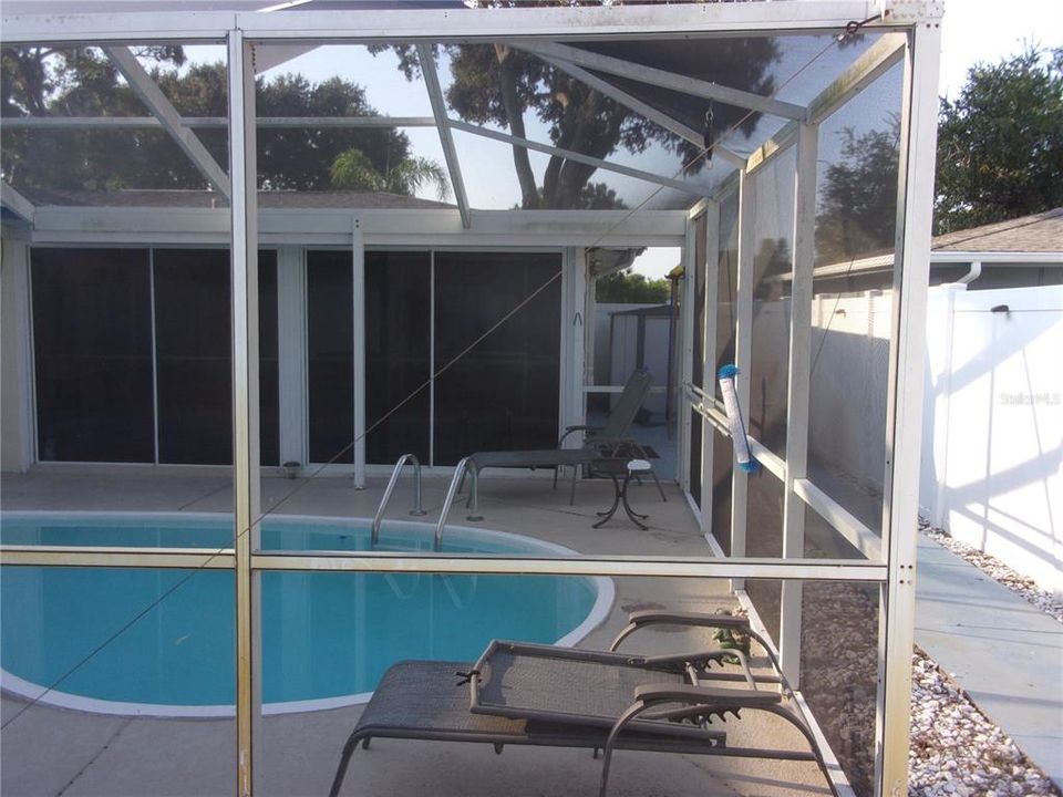 В аренду: $3,500 (3 спален, 2 ванн, 1376 Квадратных фут)