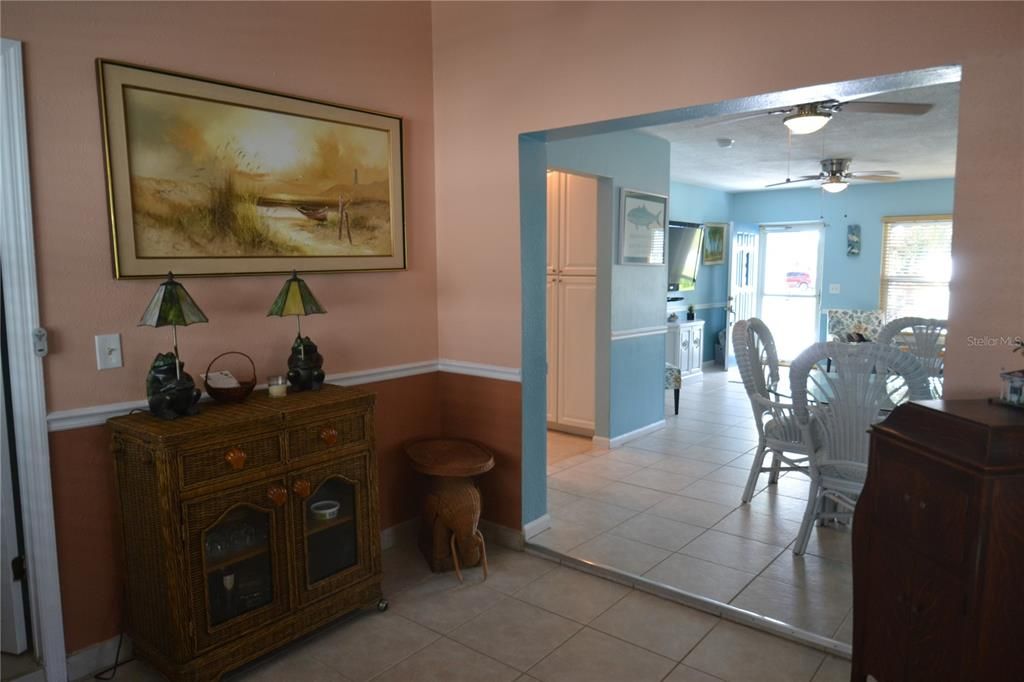 В аренду: $3,500 (3 спален, 2 ванн, 1376 Квадратных фут)