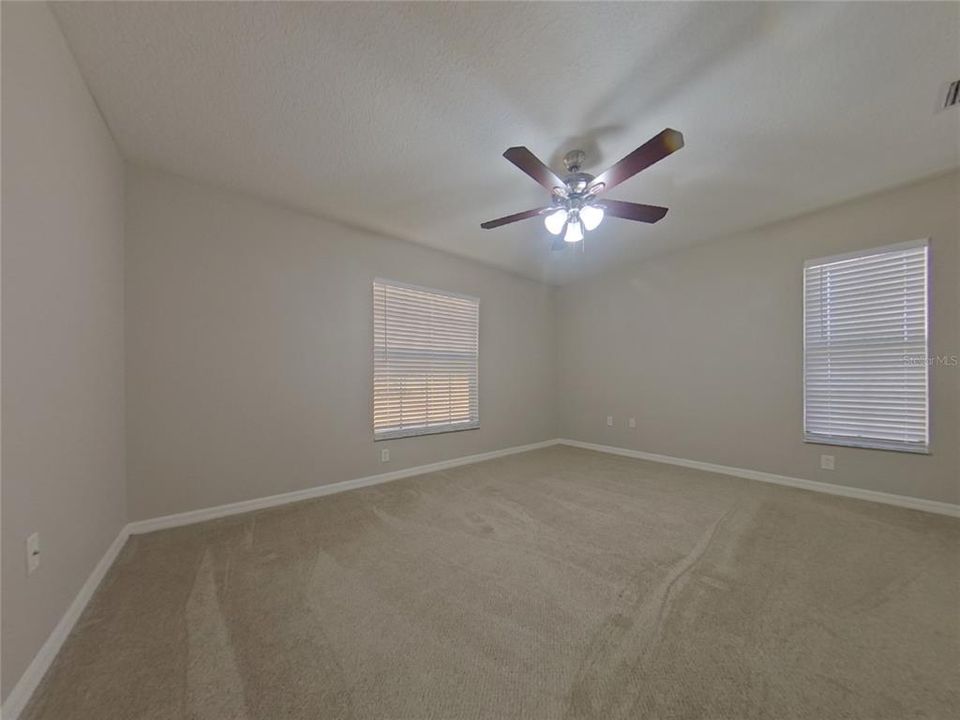 For Rent: $1,889 (3 beds, 2 baths, 1447 Square Feet)