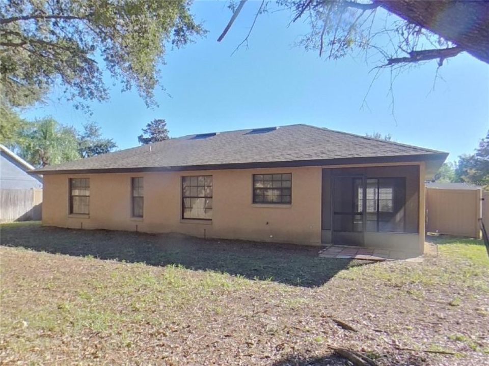 For Rent: $1,889 (3 beds, 2 baths, 1447 Square Feet)