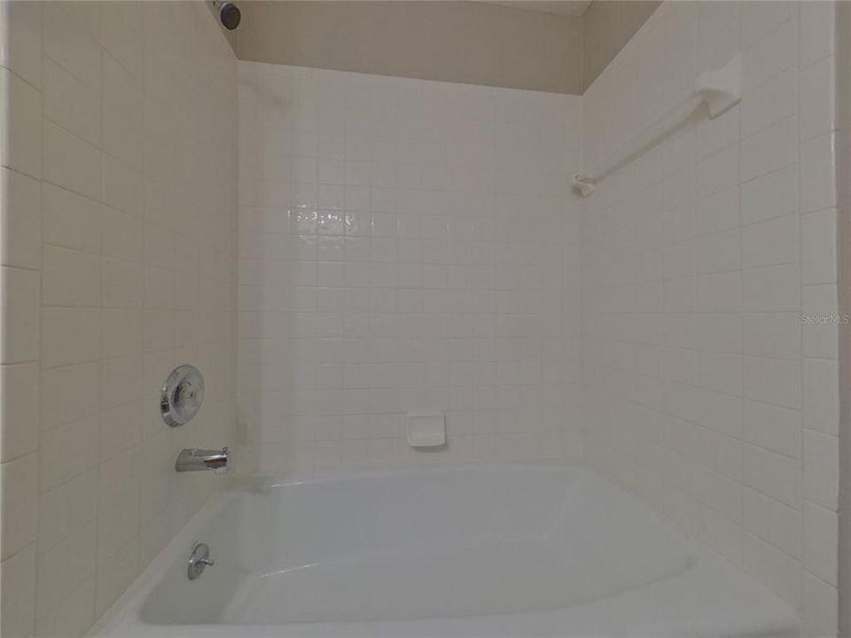 For Rent: $1,889 (3 beds, 2 baths, 1447 Square Feet)