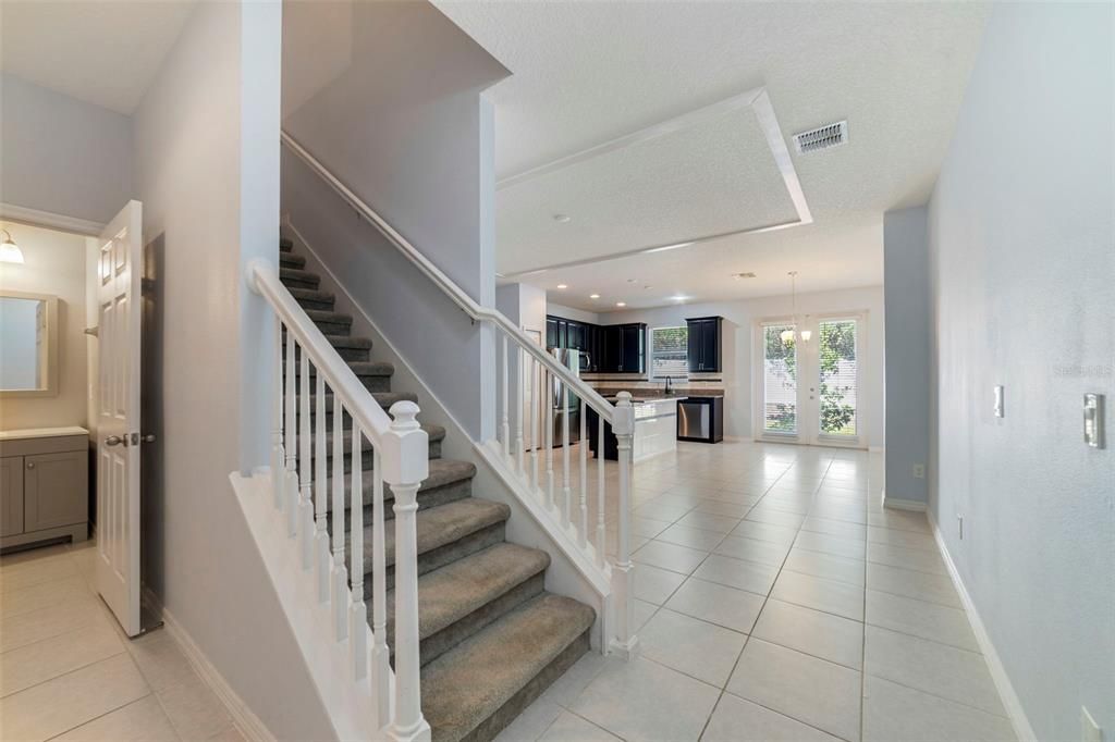 На продажу: $305,000 (3 спален, 2 ванн, 1627 Квадратных фут)