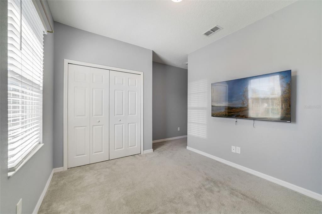 На продажу: $305,000 (3 спален, 2 ванн, 1627 Квадратных фут)