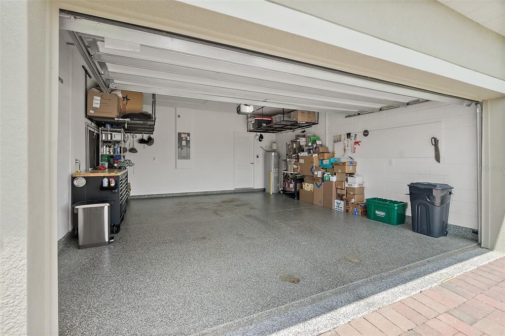 For Sale: $424,000 (3 beds, 2 baths, 2001 Square Feet)