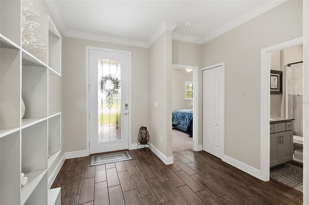 For Sale: $424,000 (3 beds, 2 baths, 2001 Square Feet)