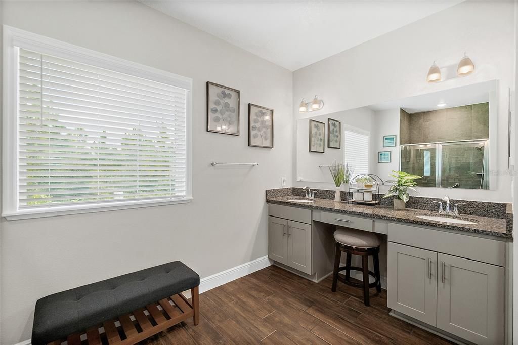 For Sale: $424,000 (3 beds, 2 baths, 2001 Square Feet)