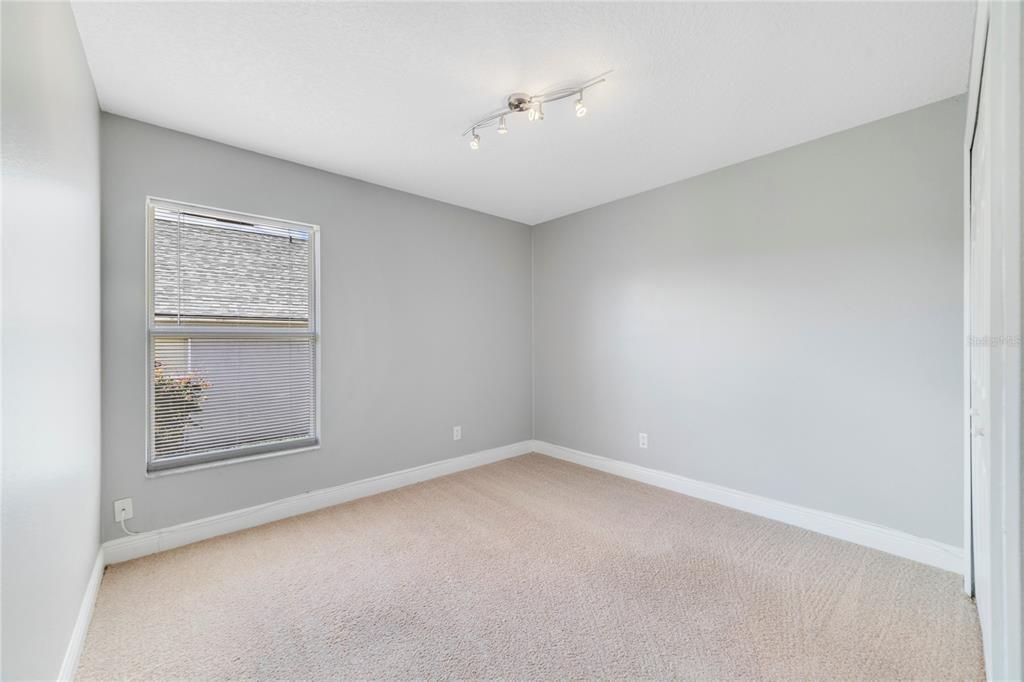 For Sale: $289,000 (3 beds, 2 baths, 1768 Square Feet)