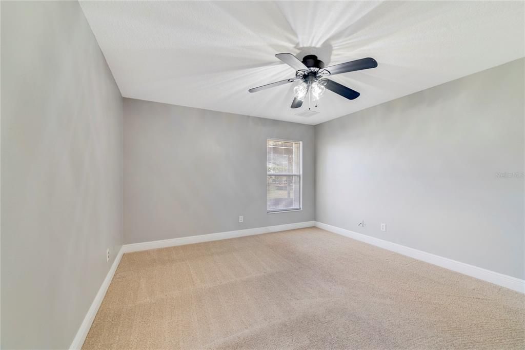 For Sale: $289,000 (3 beds, 2 baths, 1768 Square Feet)