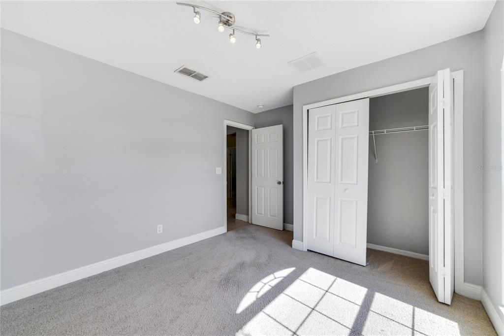 For Sale: $289,000 (3 beds, 2 baths, 1768 Square Feet)