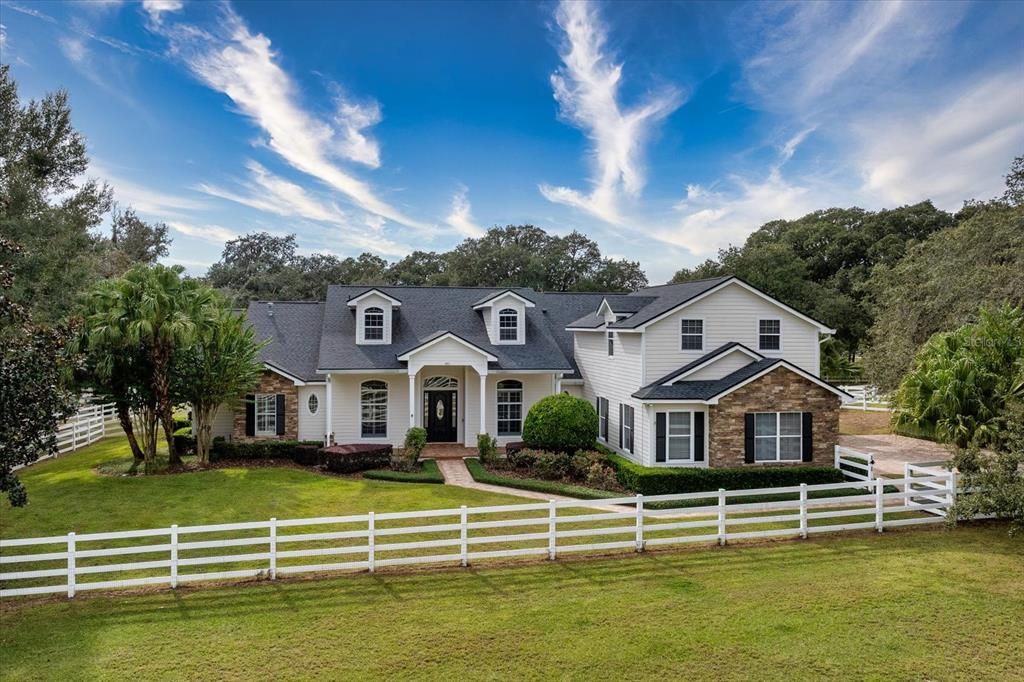 En Venta: $1,490,000 (5 camas, 5 baños, 4474 Pies cuadrados)