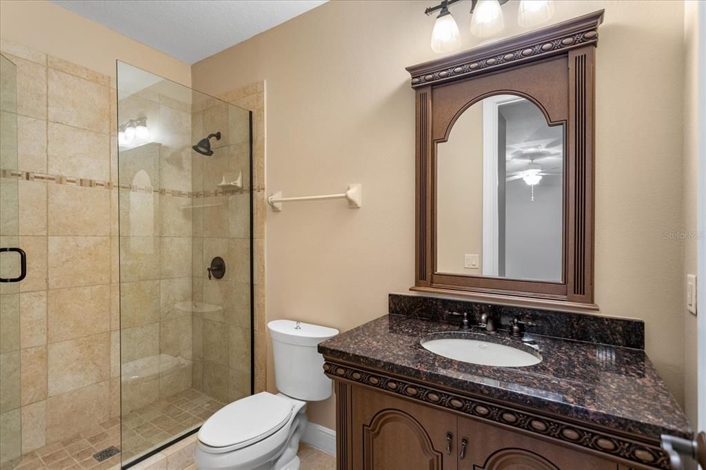 En Venta: $1,490,000 (5 camas, 5 baños, 4474 Pies cuadrados)