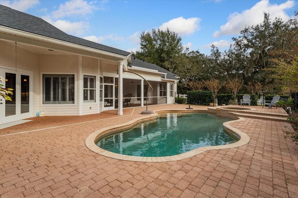 En Venta: $1,490,000 (5 camas, 5 baños, 4474 Pies cuadrados)