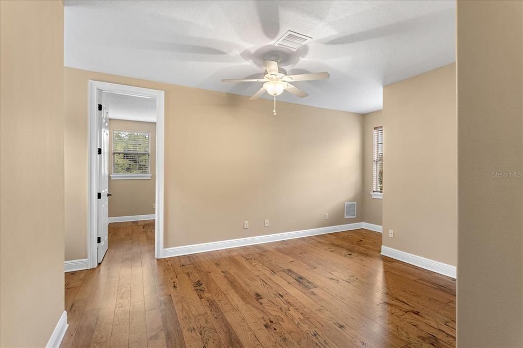 En Venta: $1,490,000 (5 camas, 5 baños, 4474 Pies cuadrados)