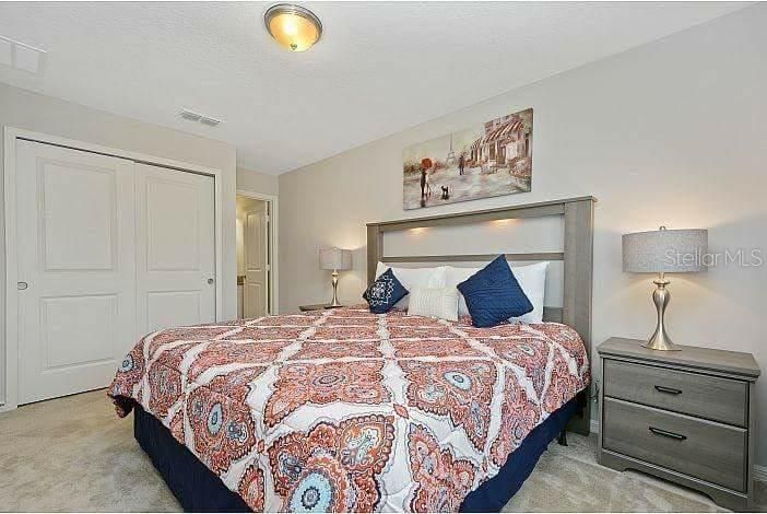 For Sale: $400,000 (4 beds, 3 baths, 1637 Square Feet)