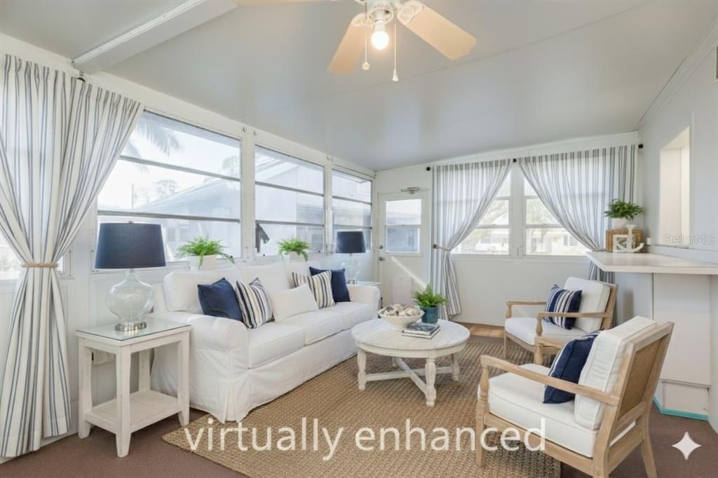 Active With Contract: $325,000 (3 beds, 1 baths, 1065 Square Feet)