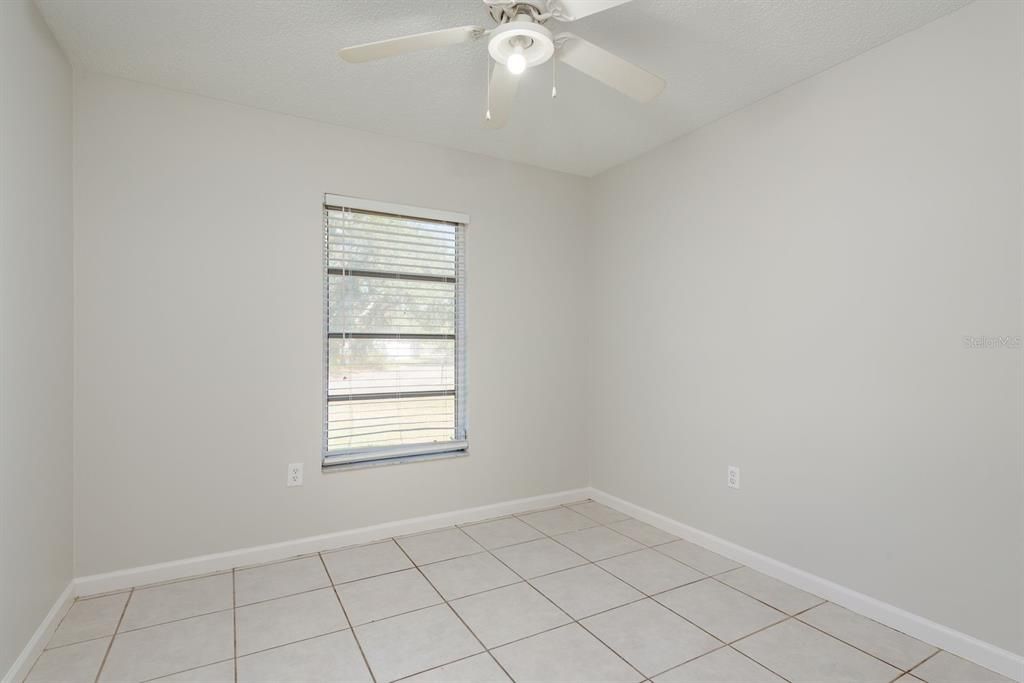 Active With Contract: $325,000 (3 beds, 1 baths, 1065 Square Feet)