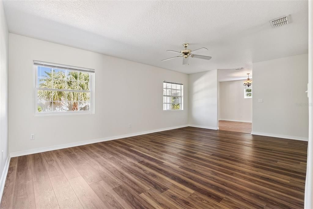 На продажу: $625,000 (3 спален, 2 ванн, 2162 Квадратных фут)