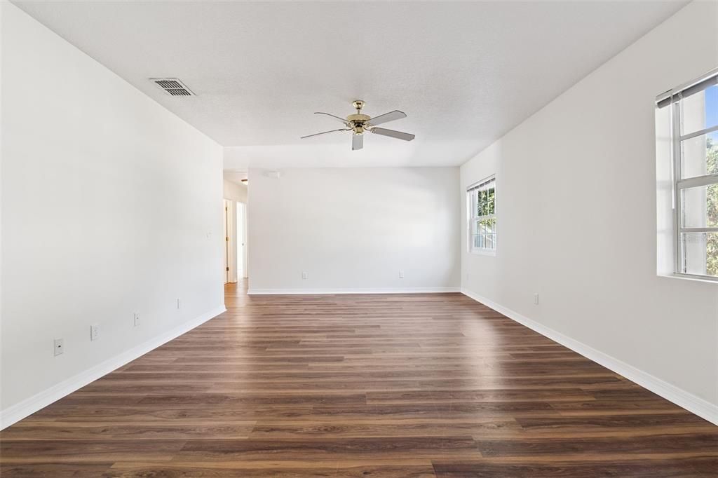 На продажу: $625,000 (3 спален, 2 ванн, 2162 Квадратных фут)