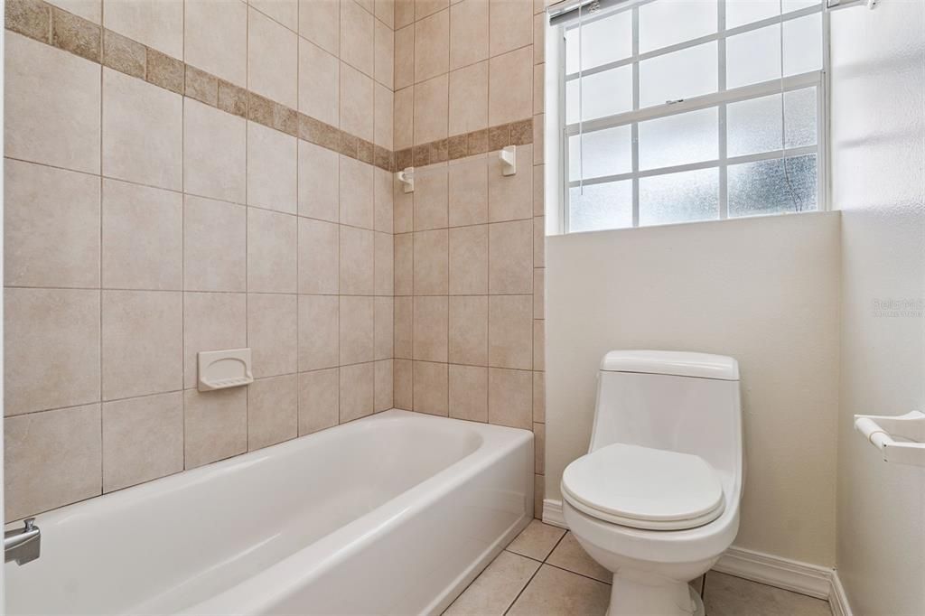 На продажу: $625,000 (3 спален, 2 ванн, 2162 Квадратных фут)