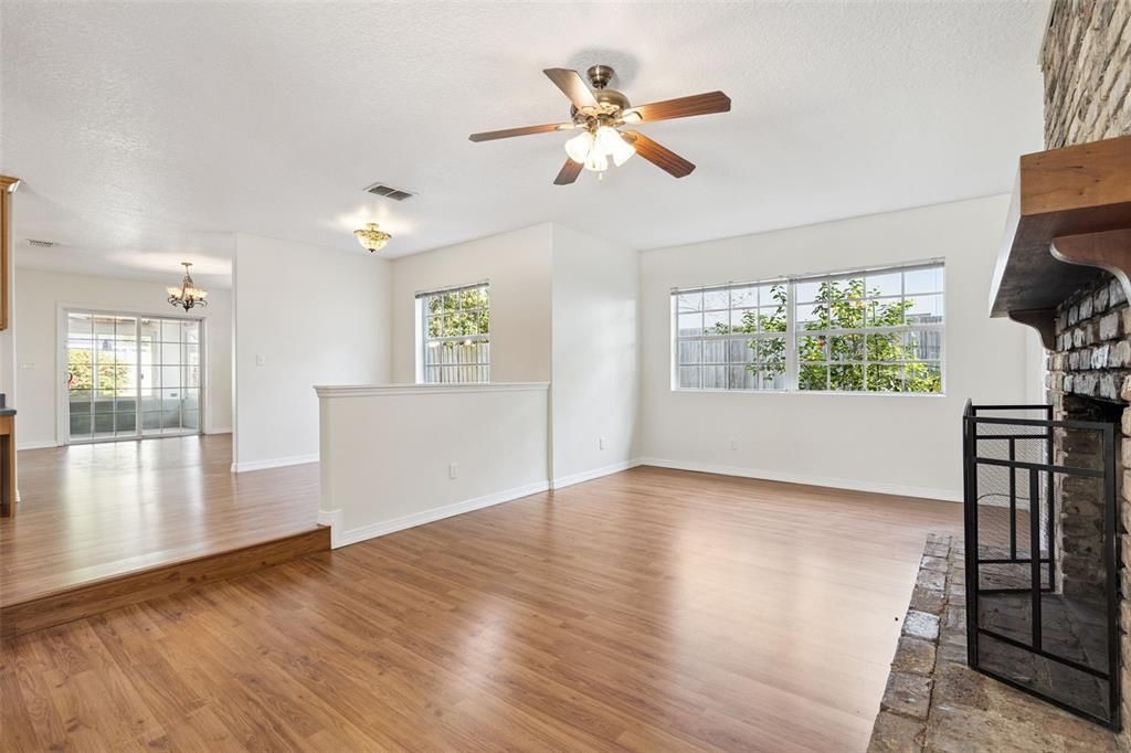 На продажу: $625,000 (3 спален, 2 ванн, 2162 Квадратных фут)