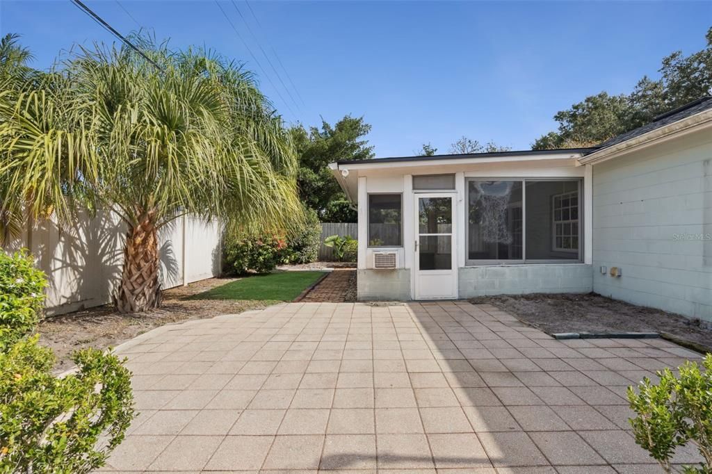 На продажу: $625,000 (3 спален, 2 ванн, 2162 Квадратных фут)