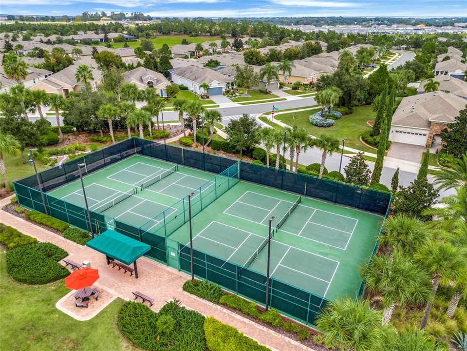 For Sale: $650,000 (3 beds, 3 baths, 2287 Square Feet)